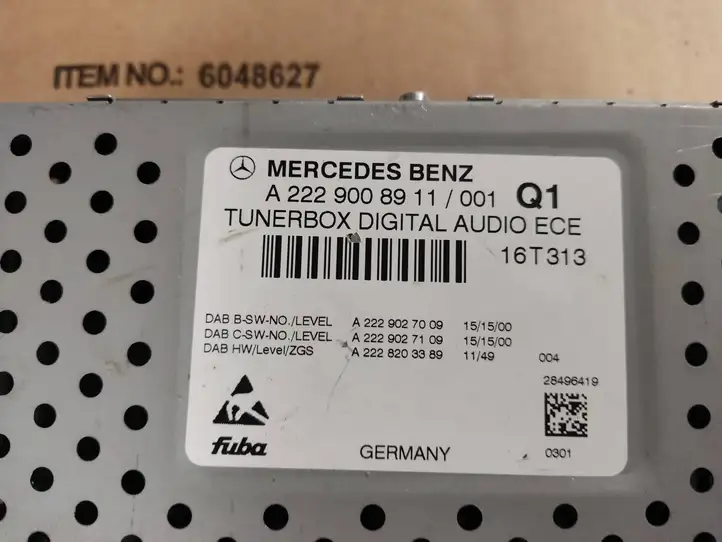Mercedes-Benz C W205 (2014 - 2021) A2229008911 Магнитола / мультимедийная система — фото 2