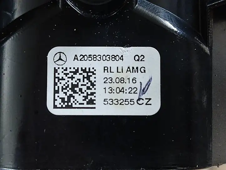 Mercedes-Benz C W205 (2014 - 2021) A2058303804 Боковой воздушный дефлектор — фото 2