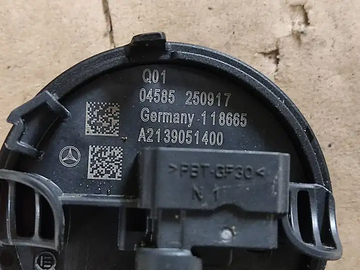 Mercedes-Benz E W213 (2016 - ) A2139051400 Датчик удара SRS — фото 2