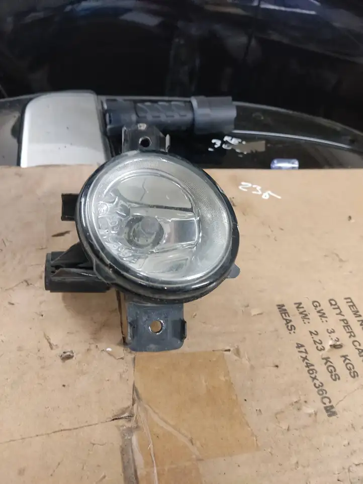 BMW X5 E70 (2006 - 2013) 7184317 Передняя противотуманная фара — фото 4