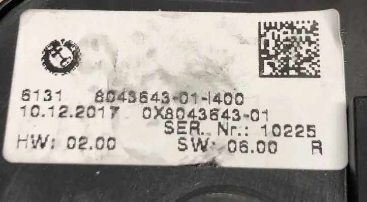 BMW X7 G07 (2018 - ) 61318043643 Кнопки на рулевом колесе — фото 2