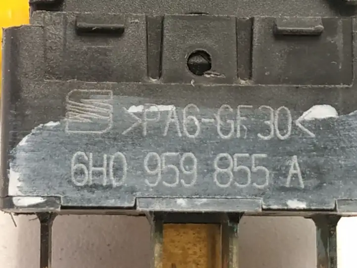 Seat Cordoba (6L) (2002 - 2009) 6H0959855A Блок кнопок стеклоподъемников — фото 3