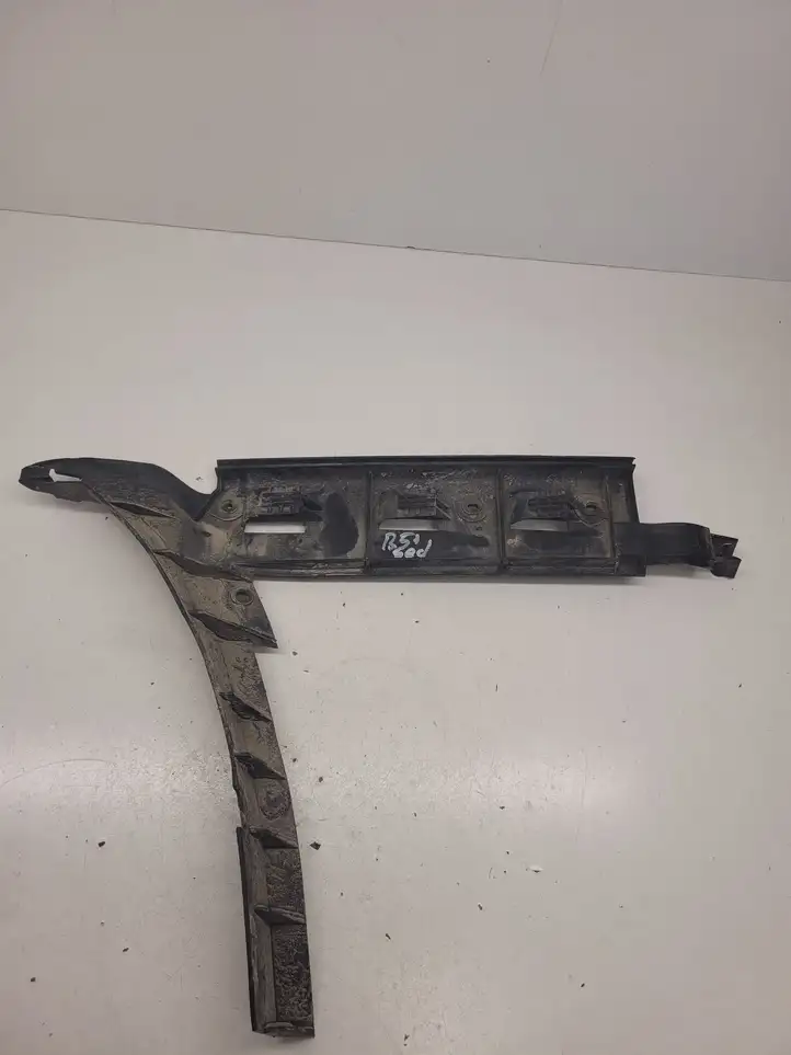 Volkswagen PASSAT B5.5 (2001 - 2005) 3B5807393C Кронштейн заднего бампера — фото 1