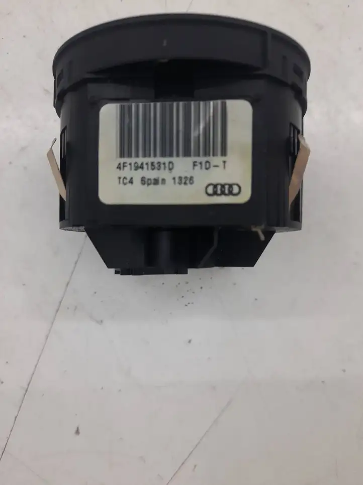 Audi A6 S6 C6 4F (2004 - 2008) 4F1941531D Включатель фонарей — фото 3