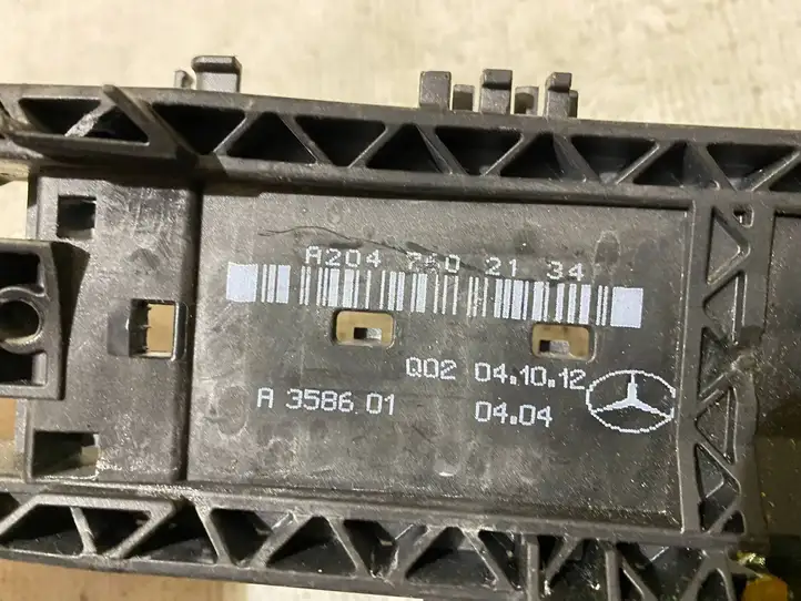 Mercedes-Benz ML W166 (2012 - 2017) a2047602134 Наружная ручка задней двери — фото 4