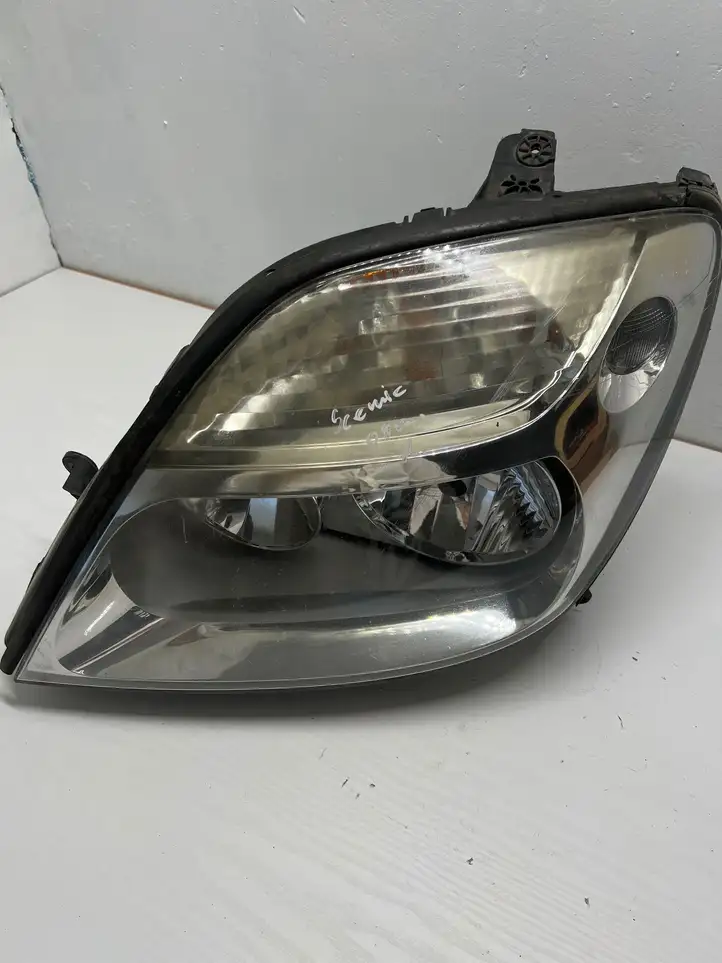 Renault Scenic I (1996 - 2003) 7701047604 Передняя фара — фото 1
