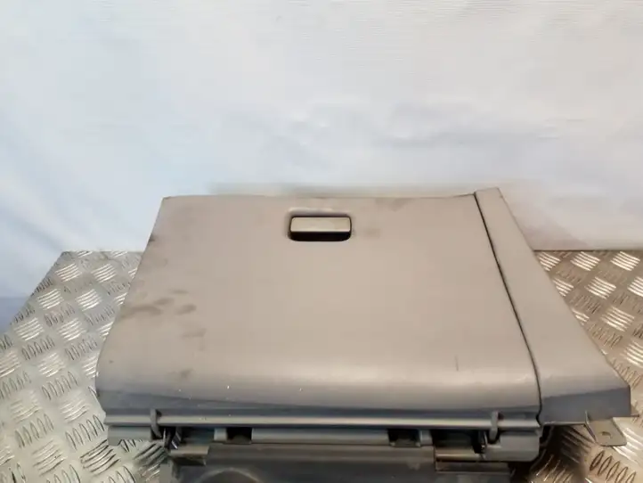 Nissan Almera (2000 - 2006) 68108BU200 Бардачок в сборе — фото 2