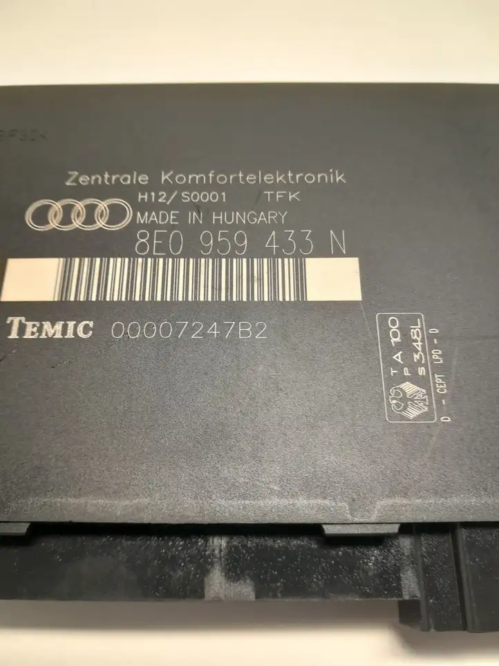 Audi A4 S4 B6 8E 8H (2000 - 2006) 8E0959433N Модуль комфорта — фото 3