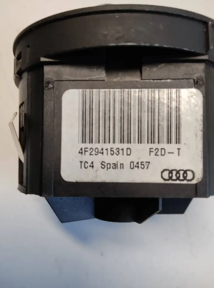 Audi Q7 4L (2005 - 2009) 4F2941531D Включатель фонарей — фото 2