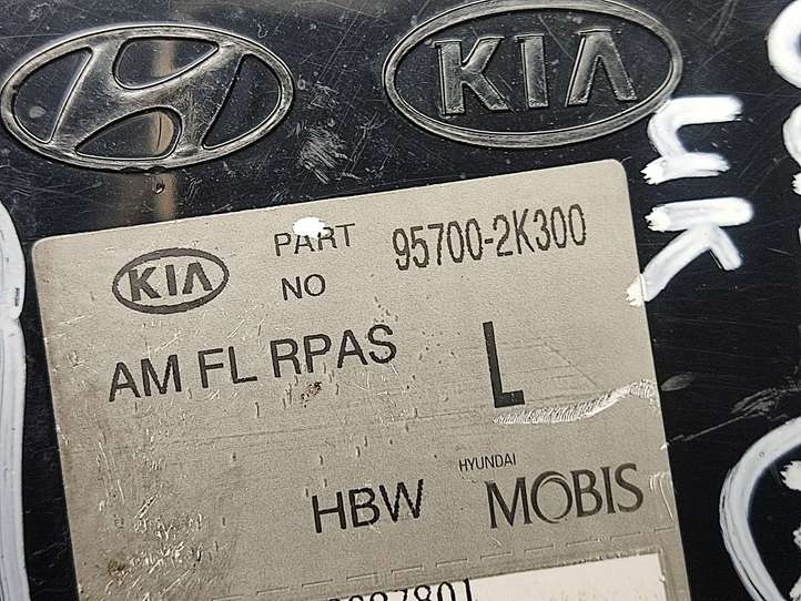 Kia Soul (2011 - 2014)  957002K300 Блок управления парковки
