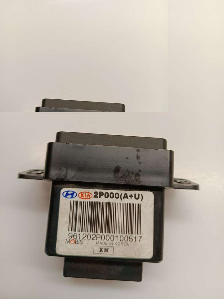 Kia Sorento (2009 - 2014)  961202P000 Разъем USB