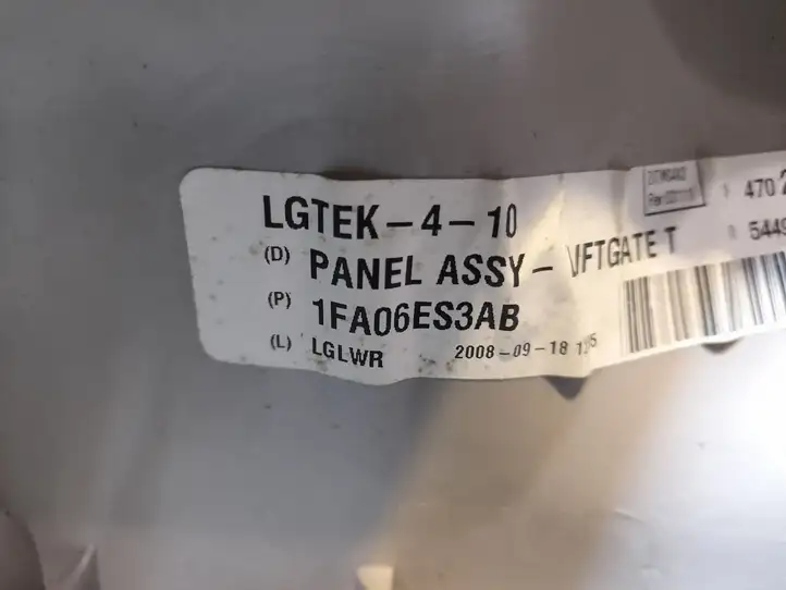 Volkswagen Routan (2008 - 2014) 1FA06ES3AB Комплект обшивки крышки багажника — фото 2
