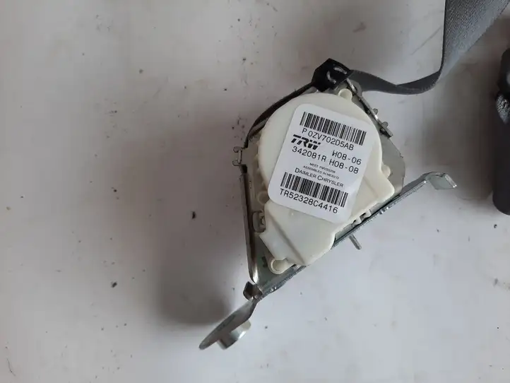 Volkswagen Routan (2008 - 2014) 342081R Задний ремень безопасности — фото 3