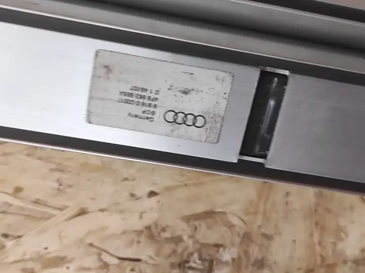 Audi A6 S6 C6 4F (2004 - 2008) 8918000017 Прочая отделка багажника — фото 5