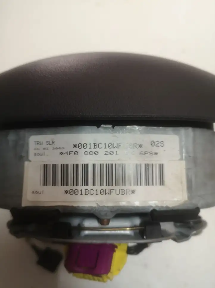 Audi A6 S6 C6 4F (2008 - 2011) 4F0880201 Подушка безопасности руля — фото 2
