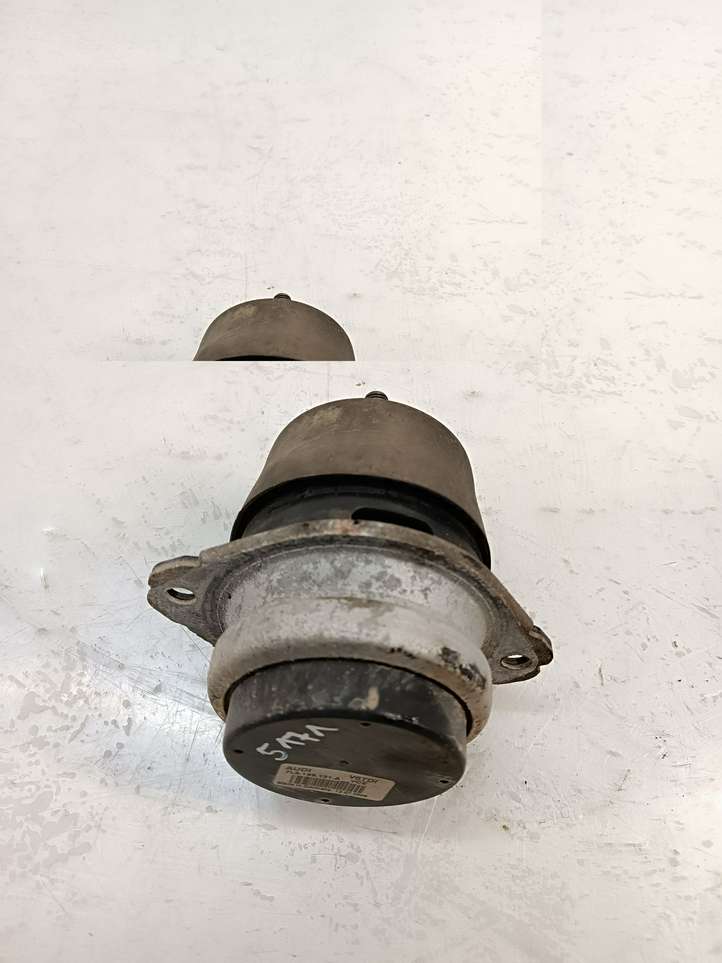 Audi Q7 (2005 - 2009)  7L8199131A Подушка двигателя