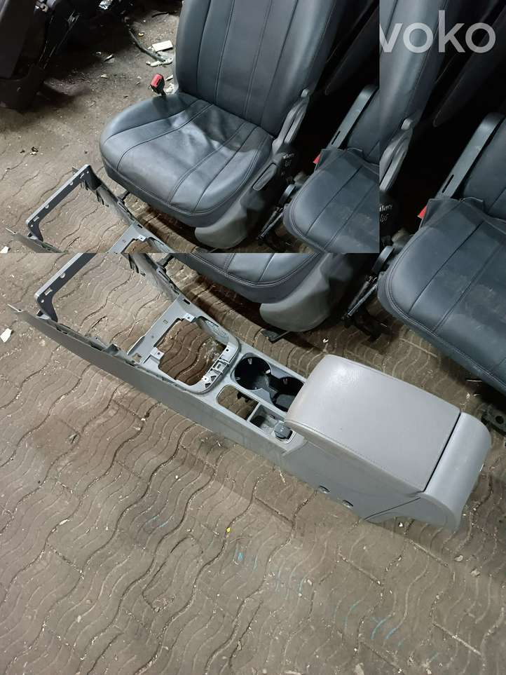 Seat Alhambra (2010 - 2015)   Комплект салона
