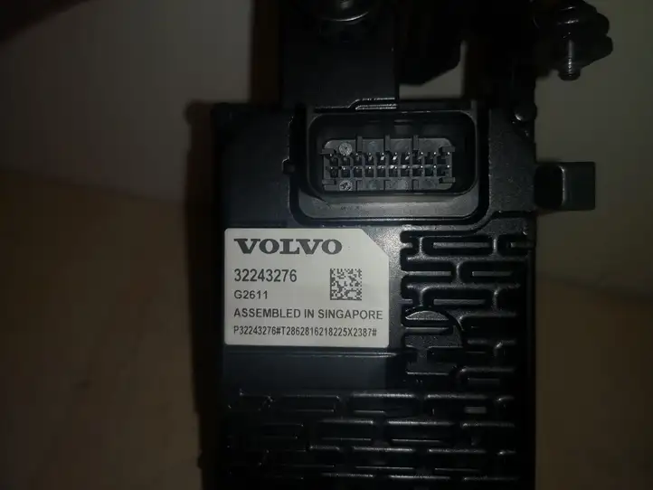 Volvo XC90 (2014 - 2019) 32243276 Видеокамера заднего вида — фото 2