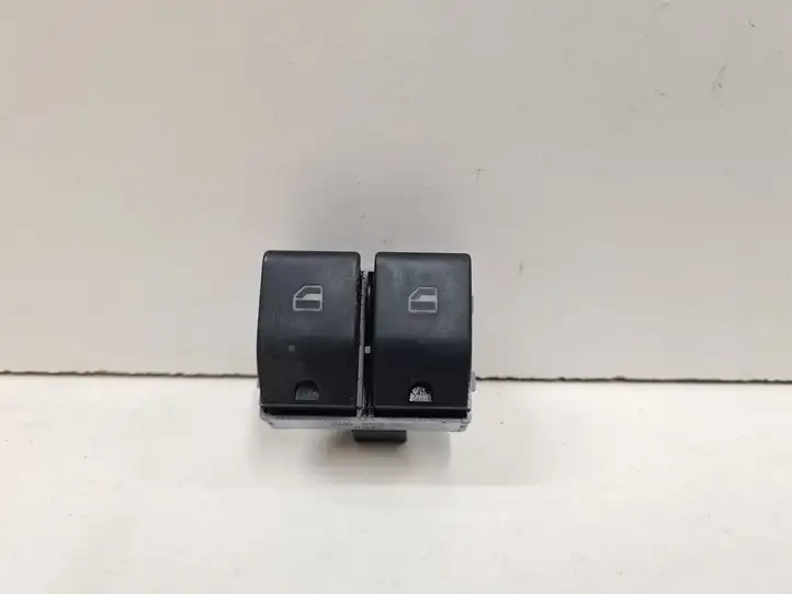 Seat Ibiza III (6L) (2002 - 2008) 6Q09590932 Блок кнопок стеклоподъемников — фото 1