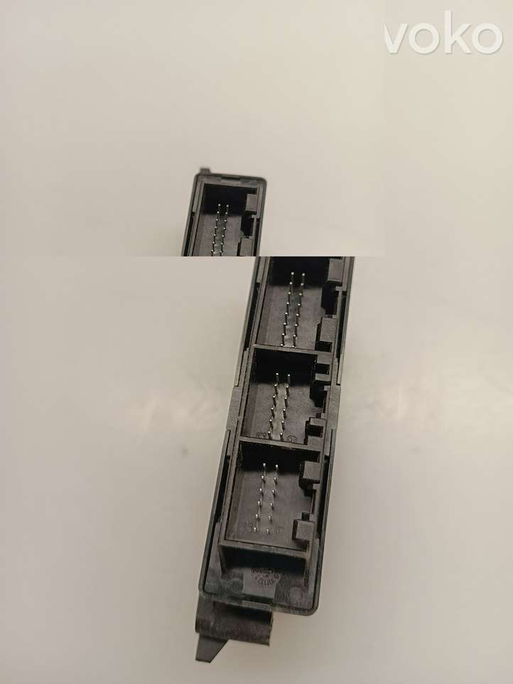 Seat Alhambra (2010 - 2015)  7N0919475A Блок управления парковки
