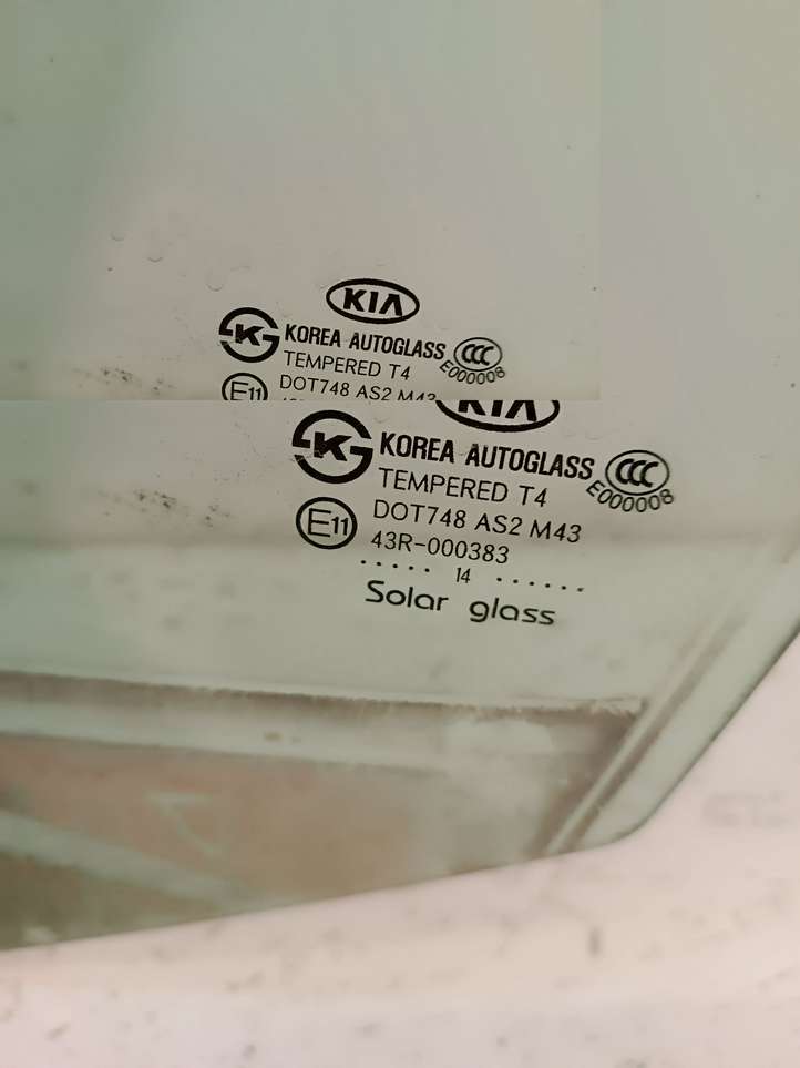 Kia Sorento (2009 - 2014)  43R000383 Основное стекло передних дверей (четырехдверного автомобиля)