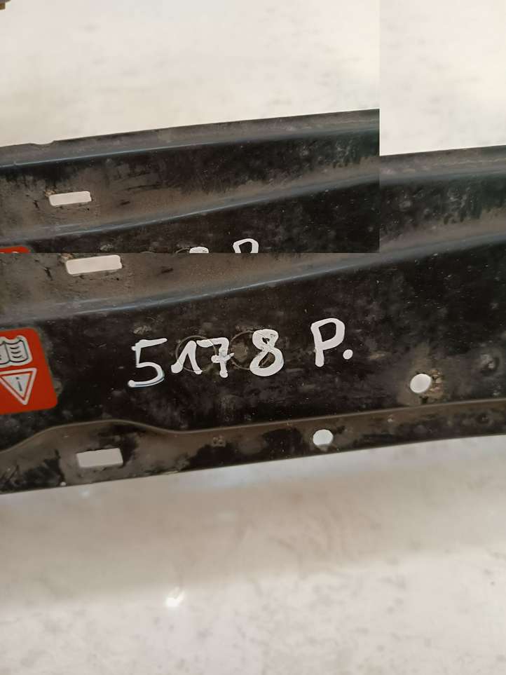Mercedes-Benz C W203 (2000 - 2007)  A0005840426 Верхняя часть панели радиаторов (телевизора)