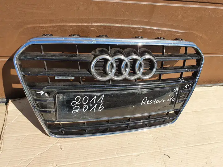 Audi A5 8T 8F (2007 - 2011) 8T0853651H Верхняя решетка радиатора — фото 1