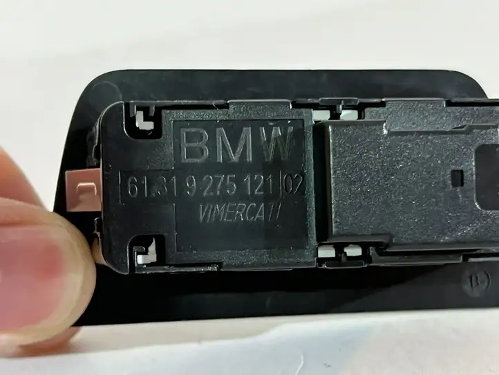 BMW X5 F15 (2013 - 2017) 9275121 Кнопка закрытия багажника — фото 5