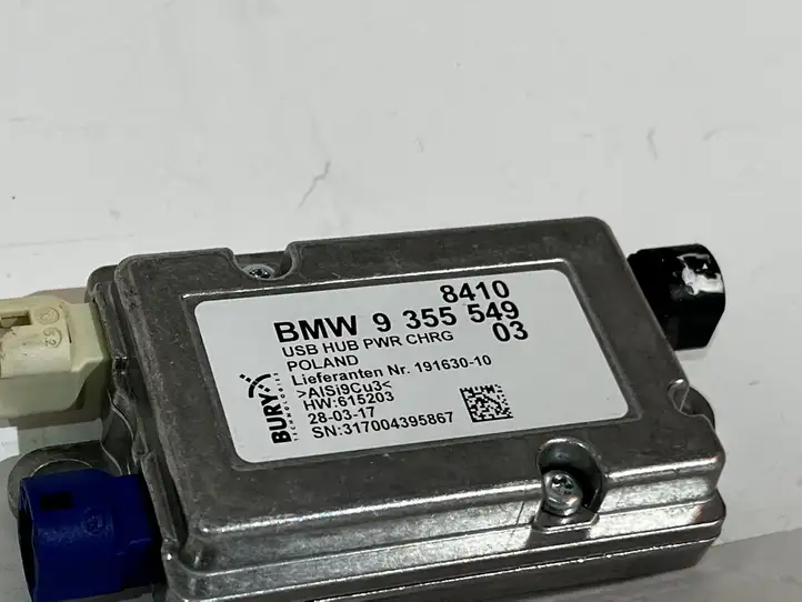 BMW M5 F90 (2017 - 2019) 9355549 USB модуль — фото 7