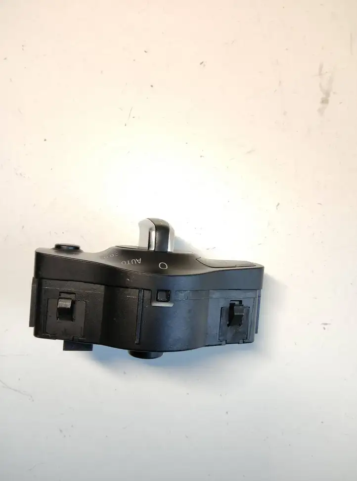 Audi A5 8T 8F (2007 - 2011) 8K0941531G Включатель фонарей — фото 5