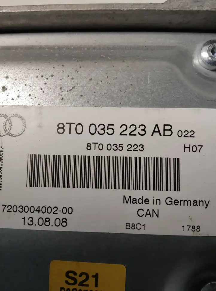 Audi A4 S4 B8 8K (2007 - 2011) 8T0035223AB Усилитель звука — фото 2