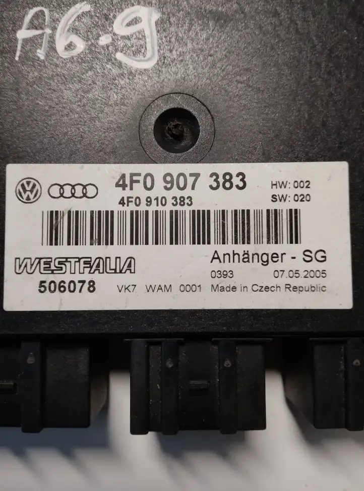 Audi A6 S6 C6 4F (2004 - 2008) 4E0910383 Блок управления фаркопом — фото 2