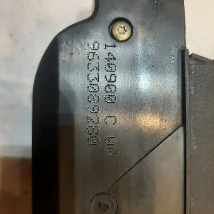 Citroen Xsara Picasso (1999 - 2012) 9633089280 Замок крышки багажника — фото 2