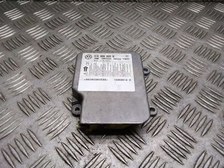 Volkswagen PASSAT B5.5 (2001 - 2005)  1C0909605B Блок управления надувных подушек