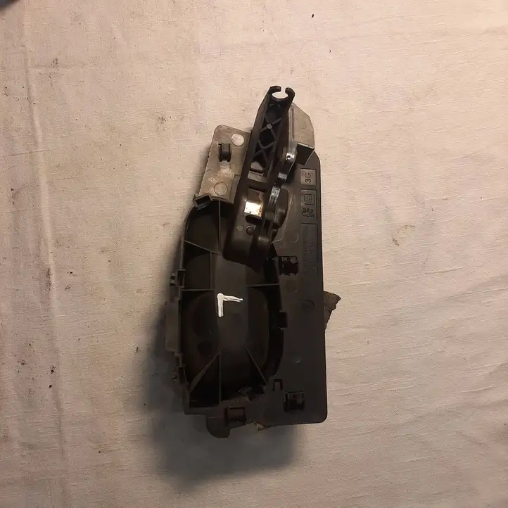 Peugeot 307 CC (2001 - 2005) 9643604577 Внутренняя ручка задней двери — фото 3
