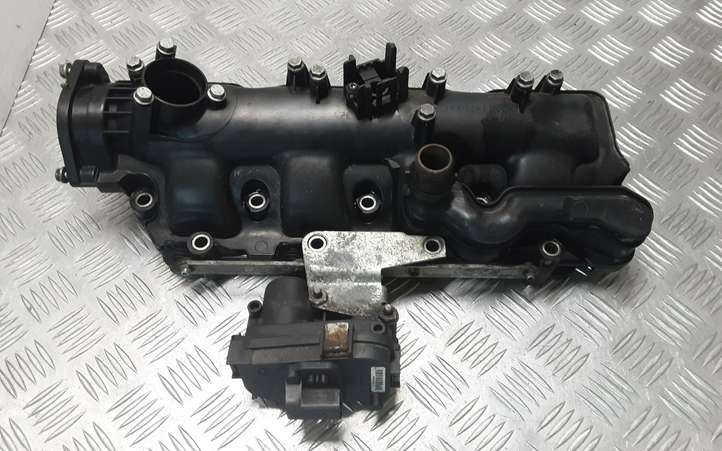 Opel Insignia A (2008 - 2017)  55571993 Впускной коллектор