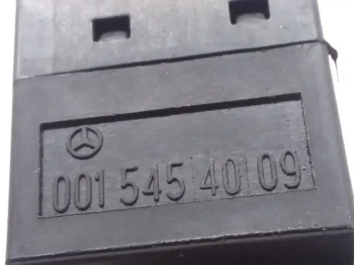 Mercedes-Benz E W211 (2002 - 2009) 0015454009 Датчик педали тормоза — фото 4