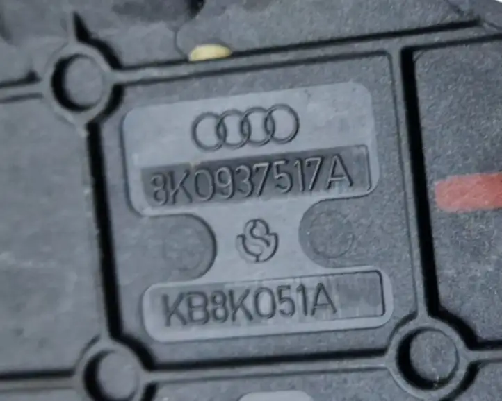 Audi A4 S4 B8 8K (2007 - 2011) 8K0937517A Клеммный узел плюсовых проводов — фото 6