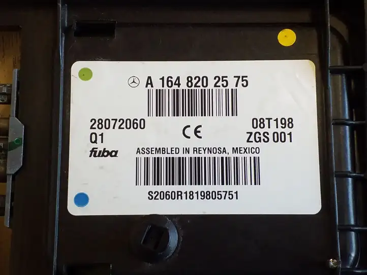 Mercedes-Benz ML W164 (2005 - 2011) A1648202575 Усилитель антенны — фото 2