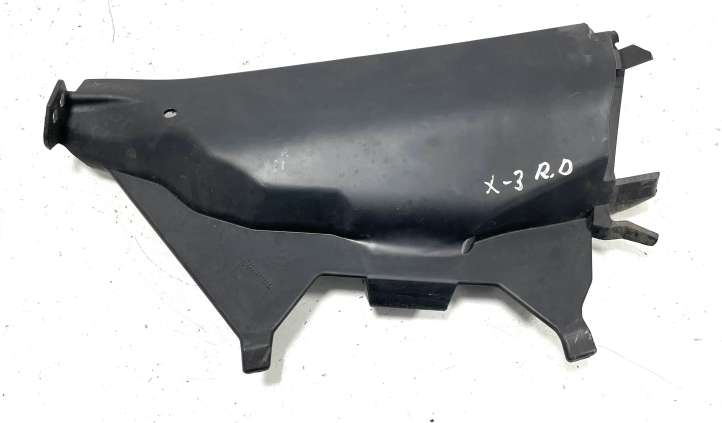 51713401008 BMW X3 E83 Kita variklio skyriaus detalė