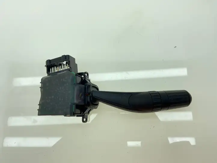 Subaru Outback (2007 - 2009) 83114AG030 Переключатель стеклоочистителей — фото 2