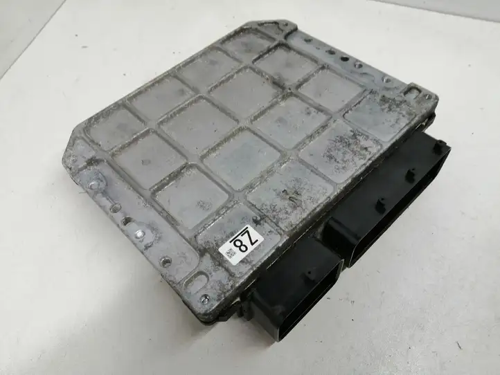 Toyota Prius+ (ZVW40) (2011 - 2018) 8966147830 Блок управления двигателем (ЭБУ) — фото 4