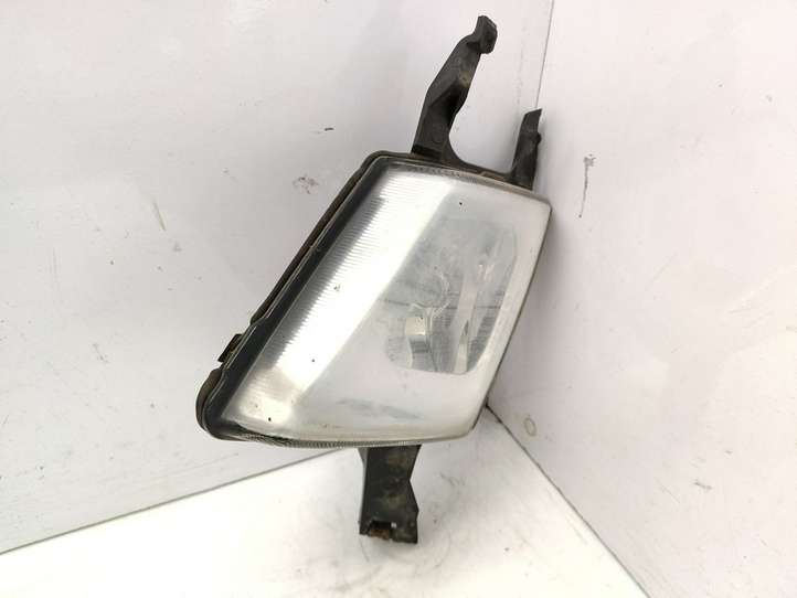 Peugeot 407 (2004 - 2011)  9641945680 Передняя противотуманная фара