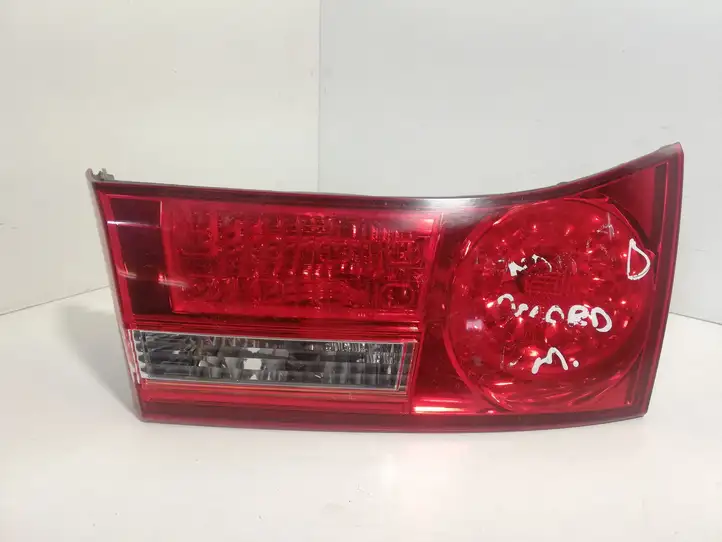Honda Accord (2008 - 2016) P8129R Задний фонарь в крышке багажника — фото 6