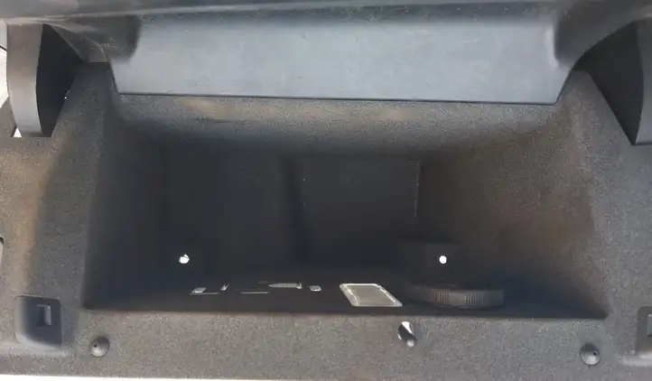 Citroen C5 (2008 - 2017) 9682432977 Бардачок в сборе — фото 2