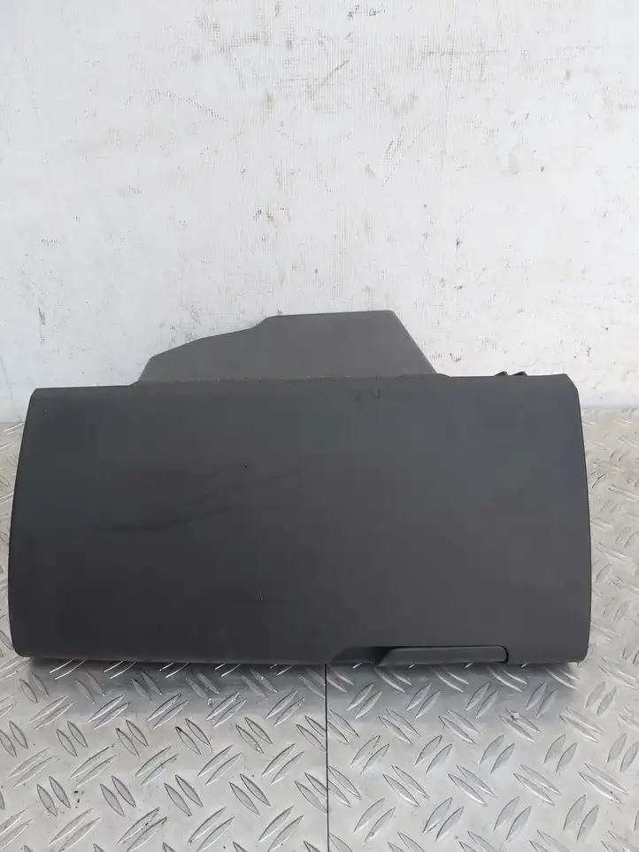 Citroen C5 (2008 - 2017) 9682432977 Бардачок в сборе — фото 4