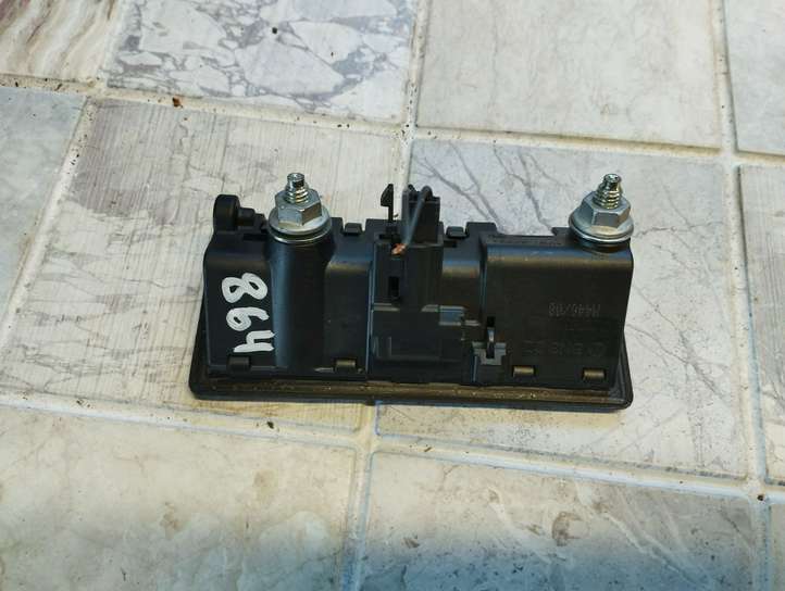 Volkswagen PASSAT B6 (2005 - 2010)  5N0827566 Ручка задней крышки