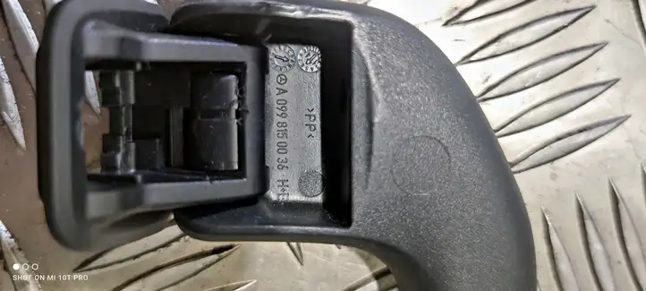 Mercedes-Benz CLA C117,X117,W117 (2013 - 2019) A0998150036 Потолочная ручка задняя — фото 2