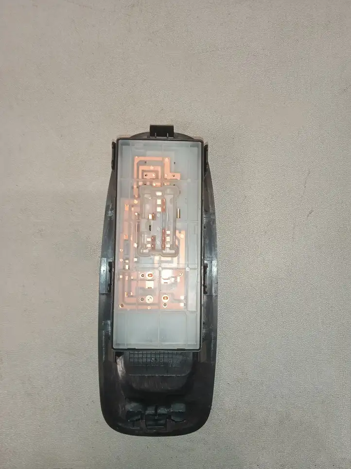 Renault Kadjar (2015 - 2018) 809616626R Кнопка стеклоподъемников — фото 2