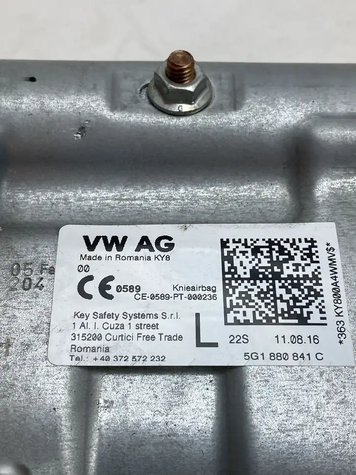 Skoda Octavia Mk3 (5E) (2013 - 2019) 5G1880841C Коленная подушка безопасности — фото 3